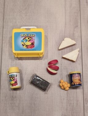American Girl Courtney's PAC-MAN Lunch Set